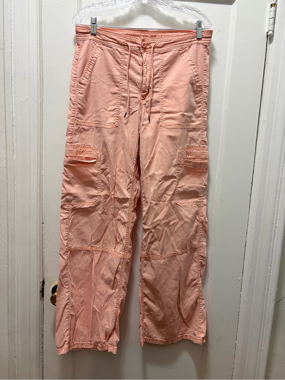 American Eagle Outfitters Peach Cargo Wide-Leg Pants